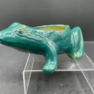 Vintage Art Pottery Ceramic Green Frog Planter Amphibian Cache Pot